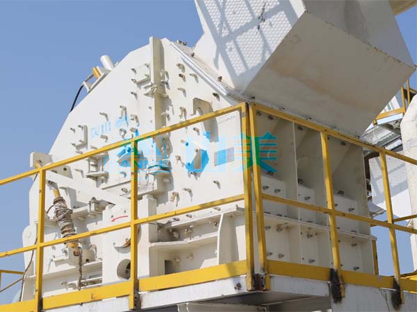 珍珠巖制砂機(jī)